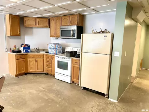 1967 Stringtown Rd, Sorento, IL 62086 photo 20