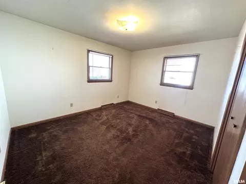 623 Nancy Dr, Centralia, IL 62801 photo 9