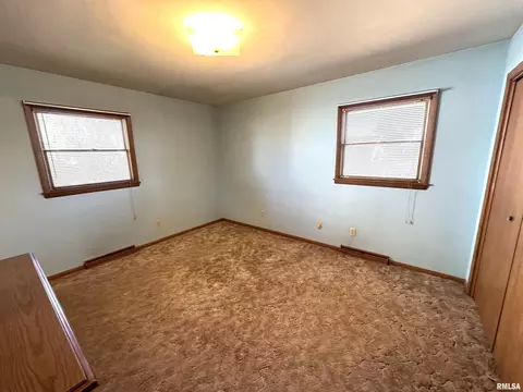 623 Nancy Dr, Centralia, IL 62801 photo 7