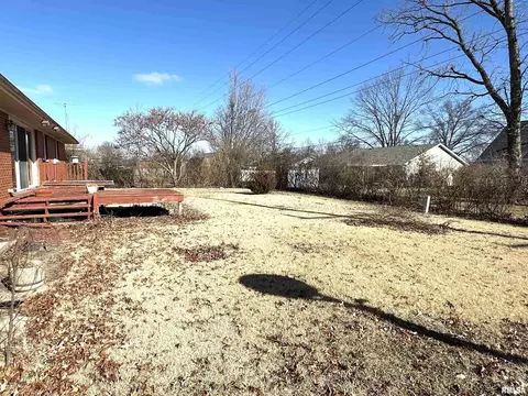 623 Nancy Dr, Centralia, IL 62801 photo 19