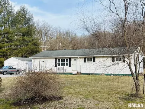 32372 Main St, Tamms, IL 62988