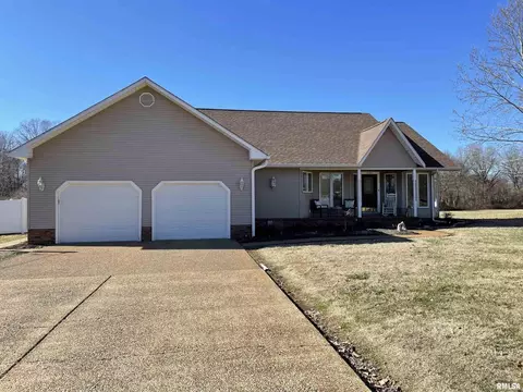 2785 N Avenue Ave, Metropolis, IL 62960