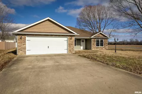 1809 Crown Rd, Herrin, IL 62948 photo 3
