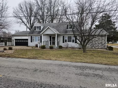 38 SW Crescent Dr, Mount Vernon, IL 62864