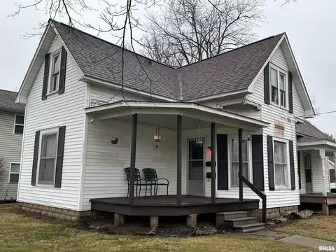 718 S Forest Ave, Carbondale, IL 62901