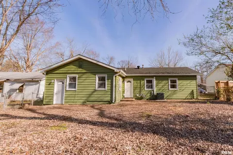 114 Oak Dr, Metropolis, IL 62960 photo 3