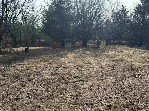 19 Pit Bull Ln, Pomona, IL 62975