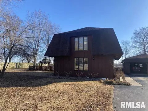 21908 Illinois Ave, Thompsonville, IL 62890