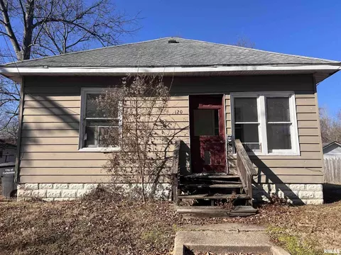 120 S Forest Ave, Carbondale, IL 62901
