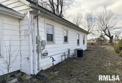 700 E Davie St, Anna, IL 62906 photo 4