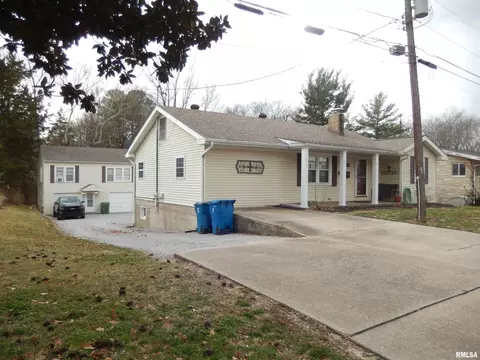 502 S Green St, Anna, IL 62906