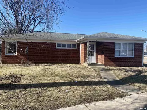 134 N Lincoln Blvd, Centralia, IL 62801