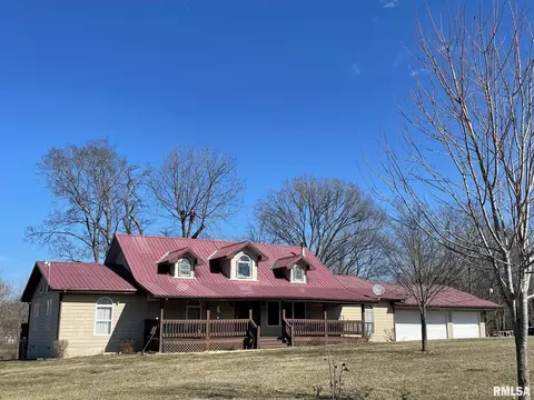 129 Richmond Rdg, Carbondale, IL 62903