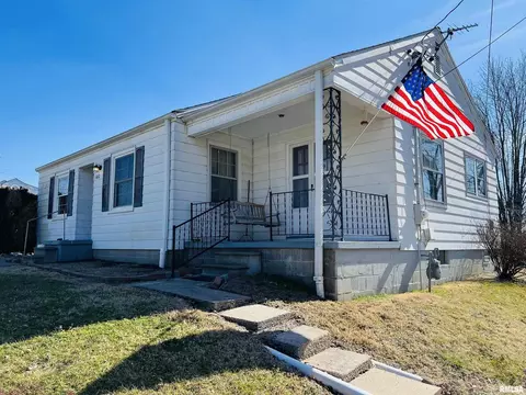 602 W Union St, Jonesboro, IL 62952