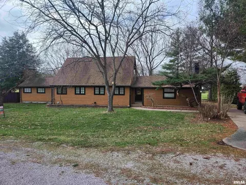 3729 Shawnee Bnd, Pinckneyville, IL 62274