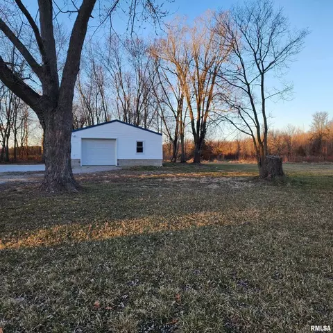 1714 E Main St, Salem, IL 62881 photo 22