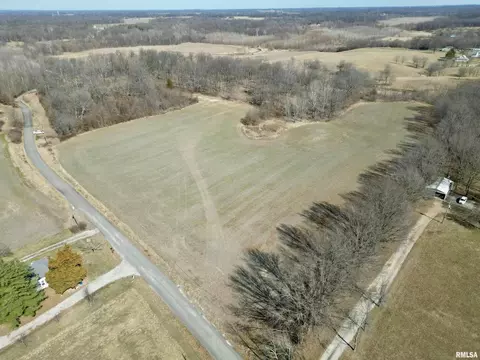 000 Burge Rd, Centralia, IL 62801