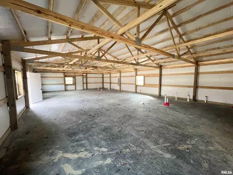 13755 Macomb Rd, Marion, IL 62959 photo 4