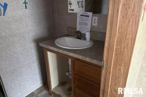 14067 E 250th Ave, Flat Rock, IL 62427 photo 17