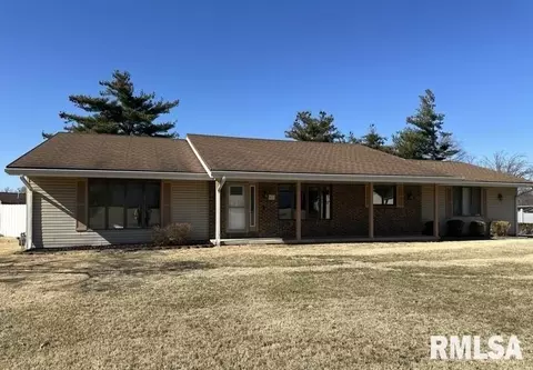 511 Wren Dr, Mount Vernon, IL 62864