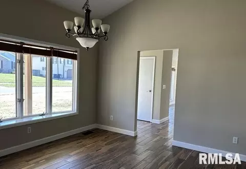 511 Wren Dr, Mount Vernon, IL 62864 photo 14