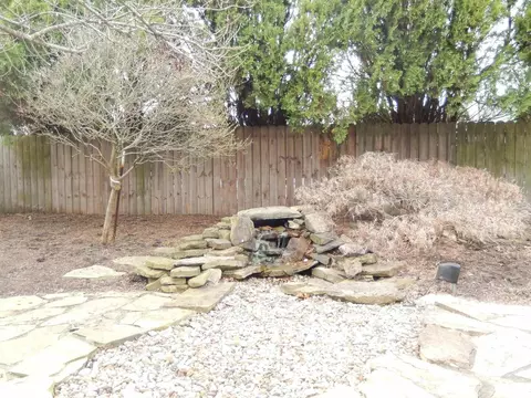 105 Belcher Dr, Anna, IL 62906 photo 12