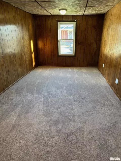 401 E Reed St, Benton, IL 62812 photo 12