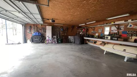 308 W Cherry Ave, Christopher, IL 62822 photo 54