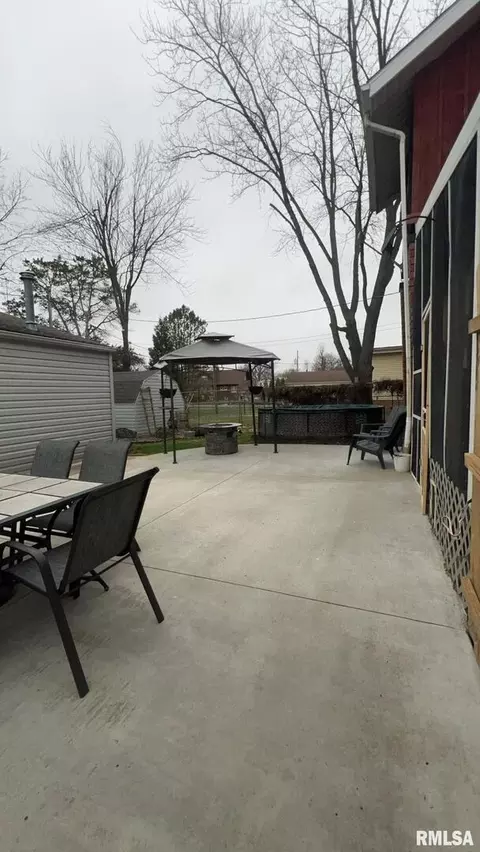 308 W Cherry Ave, Christopher, IL 62822 photo 50