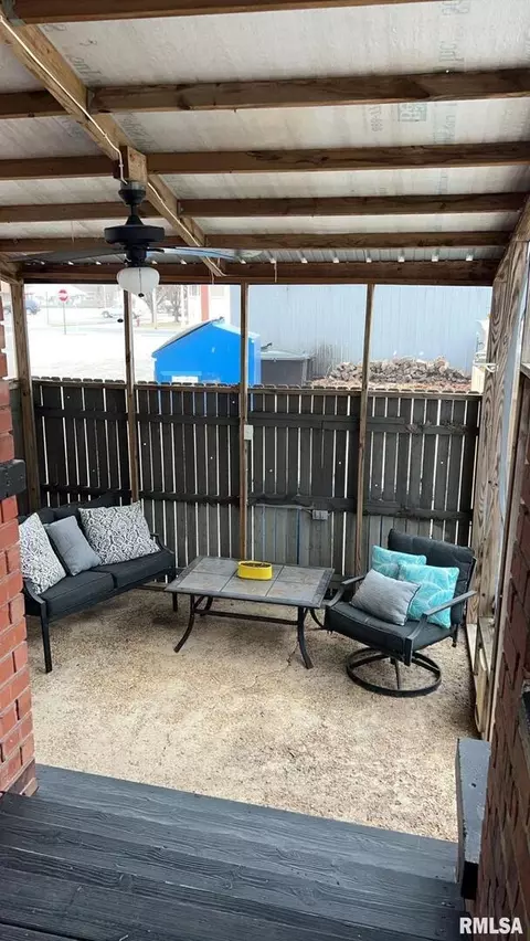308 W Cherry Ave, Christopher, IL 62822 photo 48