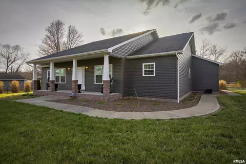 16629 Pittsburg Rd, Pittsburg, IL 62974