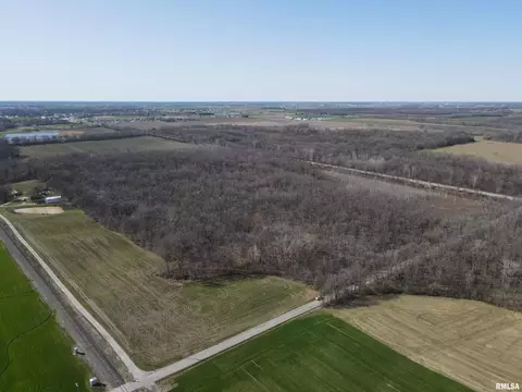 000 Prairie Rd, Breese, IL 62230