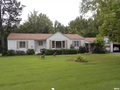 13746 Highway 14 Hwy, Benton, IL 62812