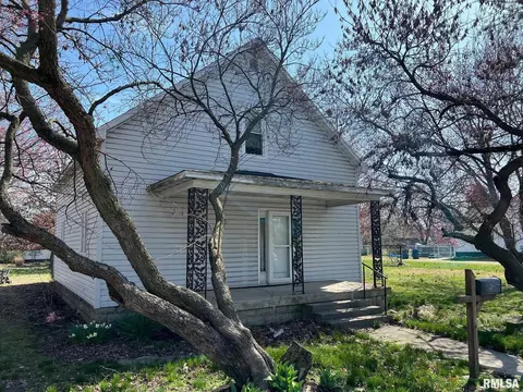 1603 Wabash Ave, Centralia, IL 62801