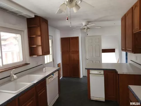 4 Sunset Dr, Mount Vernon, IL 62864 photo 11