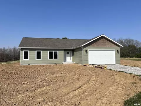 150 Edgewater Dr, Makanda, IL 62958