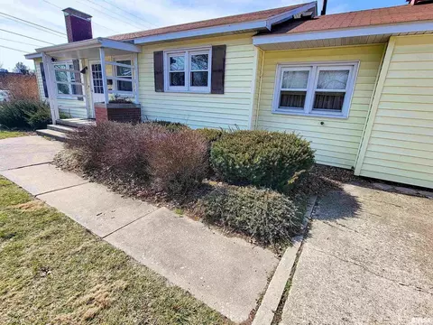 616 S Mill St, Flora, IL 62839 photo 74