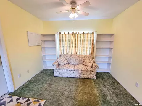 616 S Mill St, Flora, IL 62839 photo 35