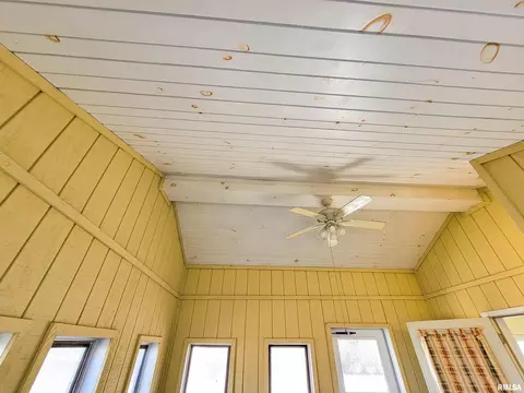 616 S Mill St, Flora, IL 62839 photo 38
