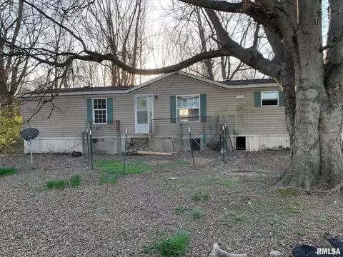 3461 Strawberry Rd, Brookport, IL 62910