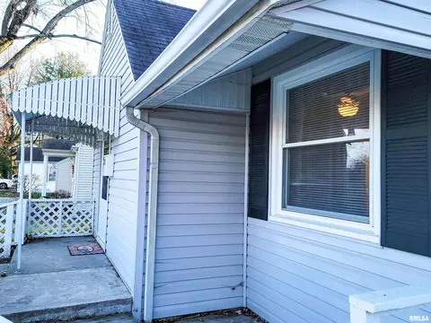 911 N State Rd, Flora, IL 62839 photo 47