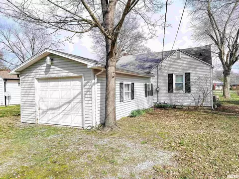 911 N State Rd, Flora, IL 62839 photo 2