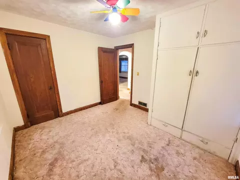 911 N State Rd, Flora, IL 62839 photo 31