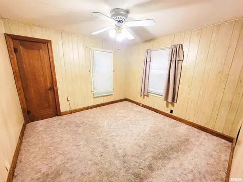911 N State Rd, Flora, IL 62839 photo 26