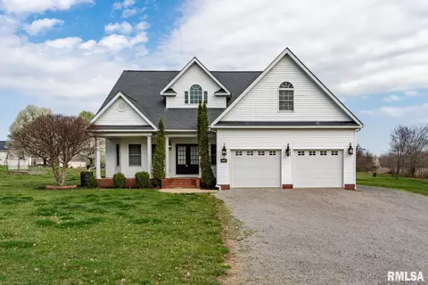 12338 Cochran Rd, Marion, IL 62959