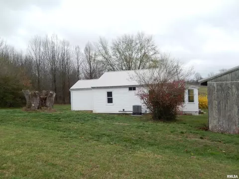 1745 Boyd Rd, Anna, IL 62906 photo 8