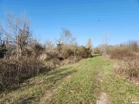 1300 Tolle Ln, Mtvernon, IL 62864