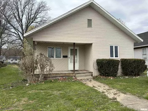 1117 N Park Ave, Herrin, IL 62948