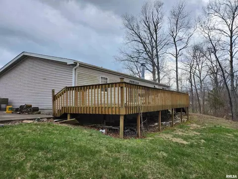 9518 E Webb Rd, Mount Vernon, IL 62864 photo 12