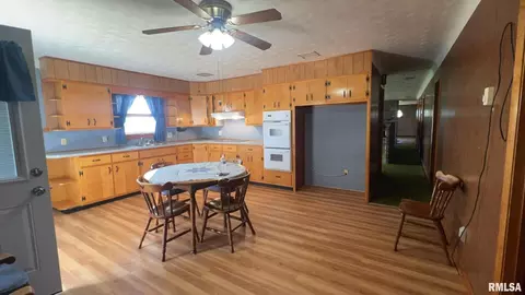 17208 Route 148, Herrin, IL 62948 photo 12